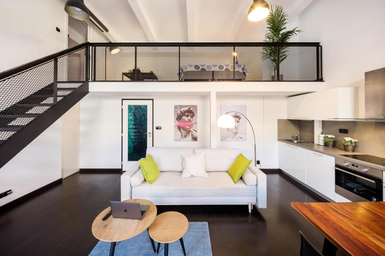 Duplex Apartment With 3 Bedrooms Prag Dış mekan fotoğraf